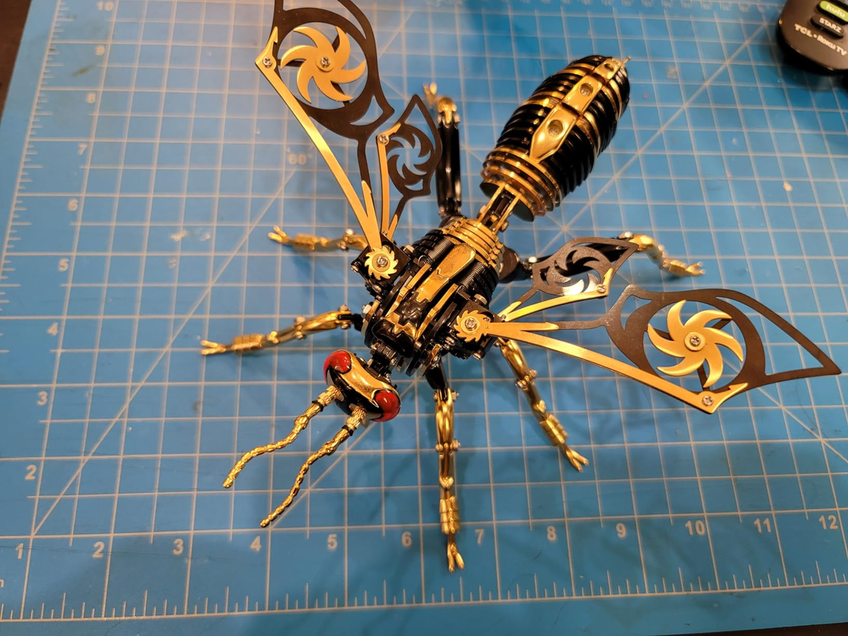 Bumblebee Metal Assembly Jigsaw Game with Steel Mechanical Engineering photo review