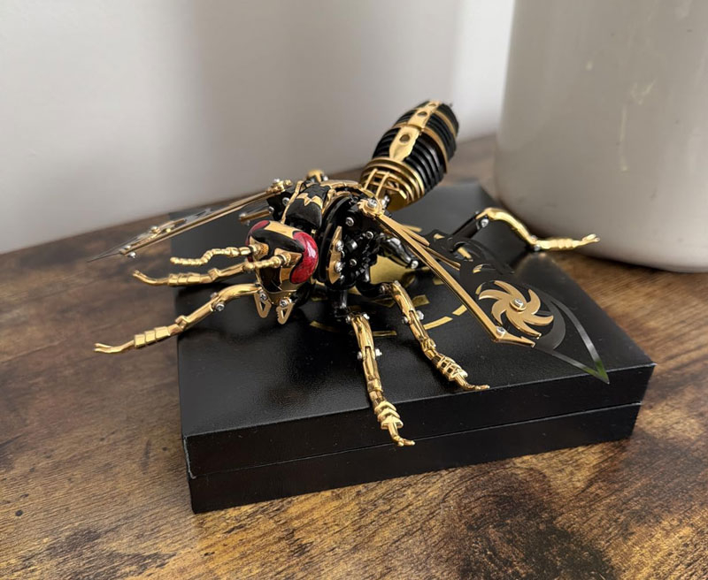 Bumblebee Metal Assembly Jigsaw Game with Steel Mechanical Engineering photo review