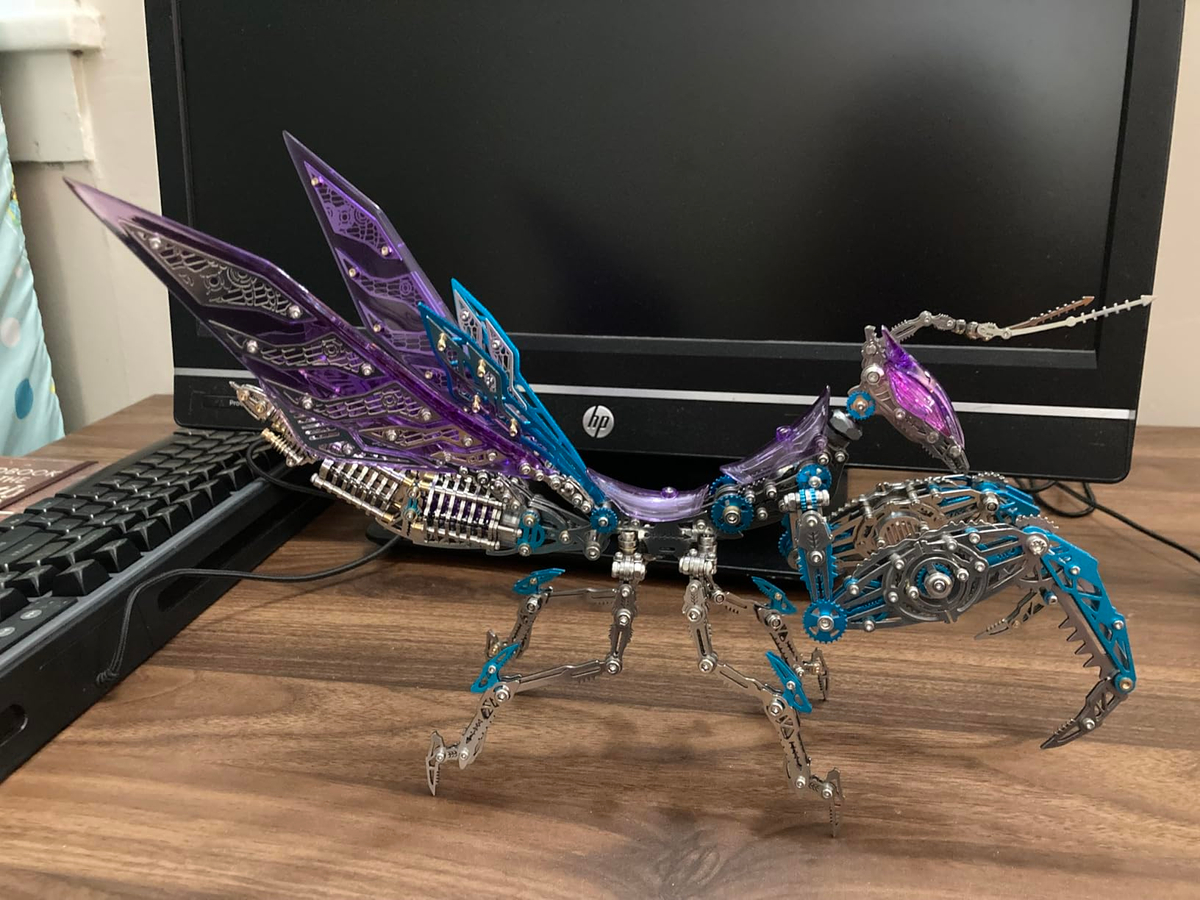Unleash the Crystalline Hunter: The "Mantis" 3D Metal Crystal Dragon Model photo review